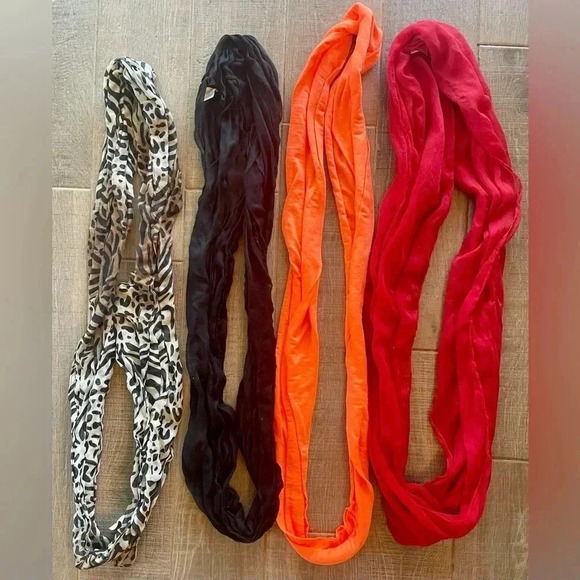 Scarf Wraps - Picture 1 of 3